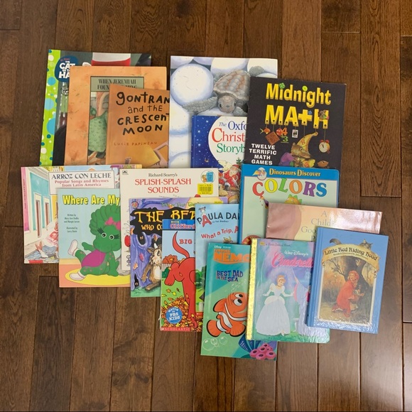 Bundle of Children Books - Picture 2 of 10